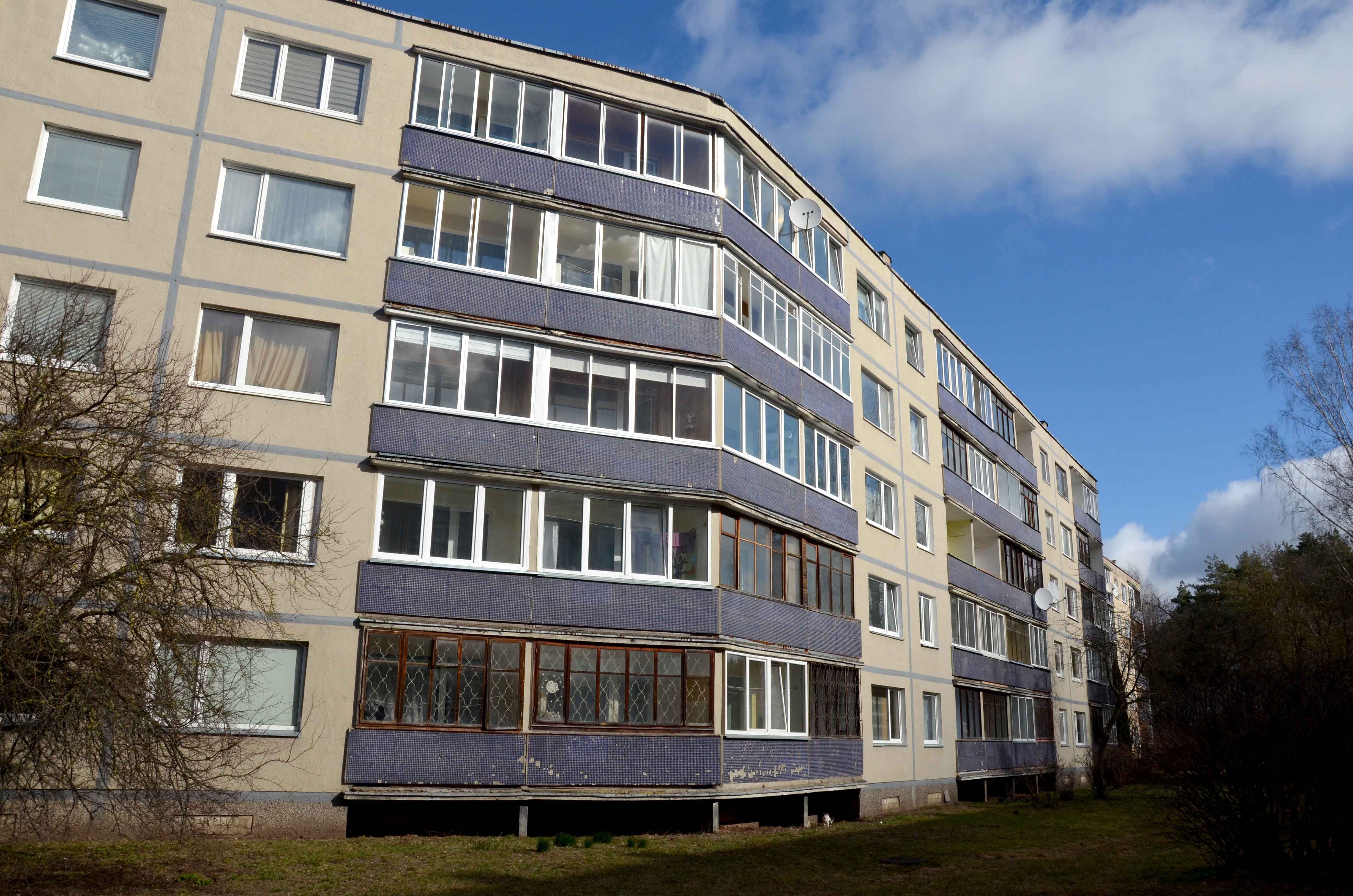 08. Lenkti Namai (4)