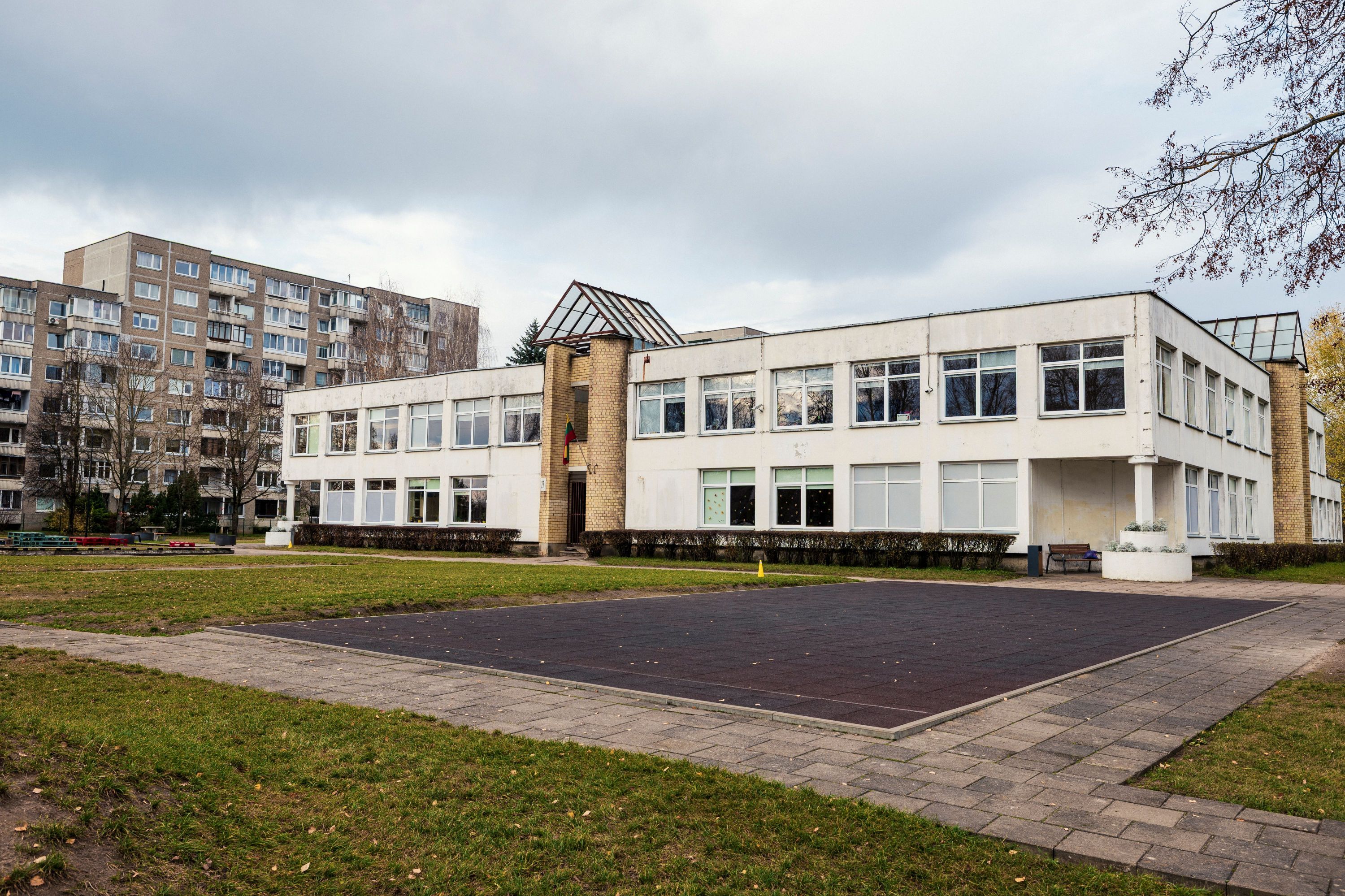 Medeinos Pradinė Mokykla 2. Vilniaus Vystymo Kompanijos Nuotr