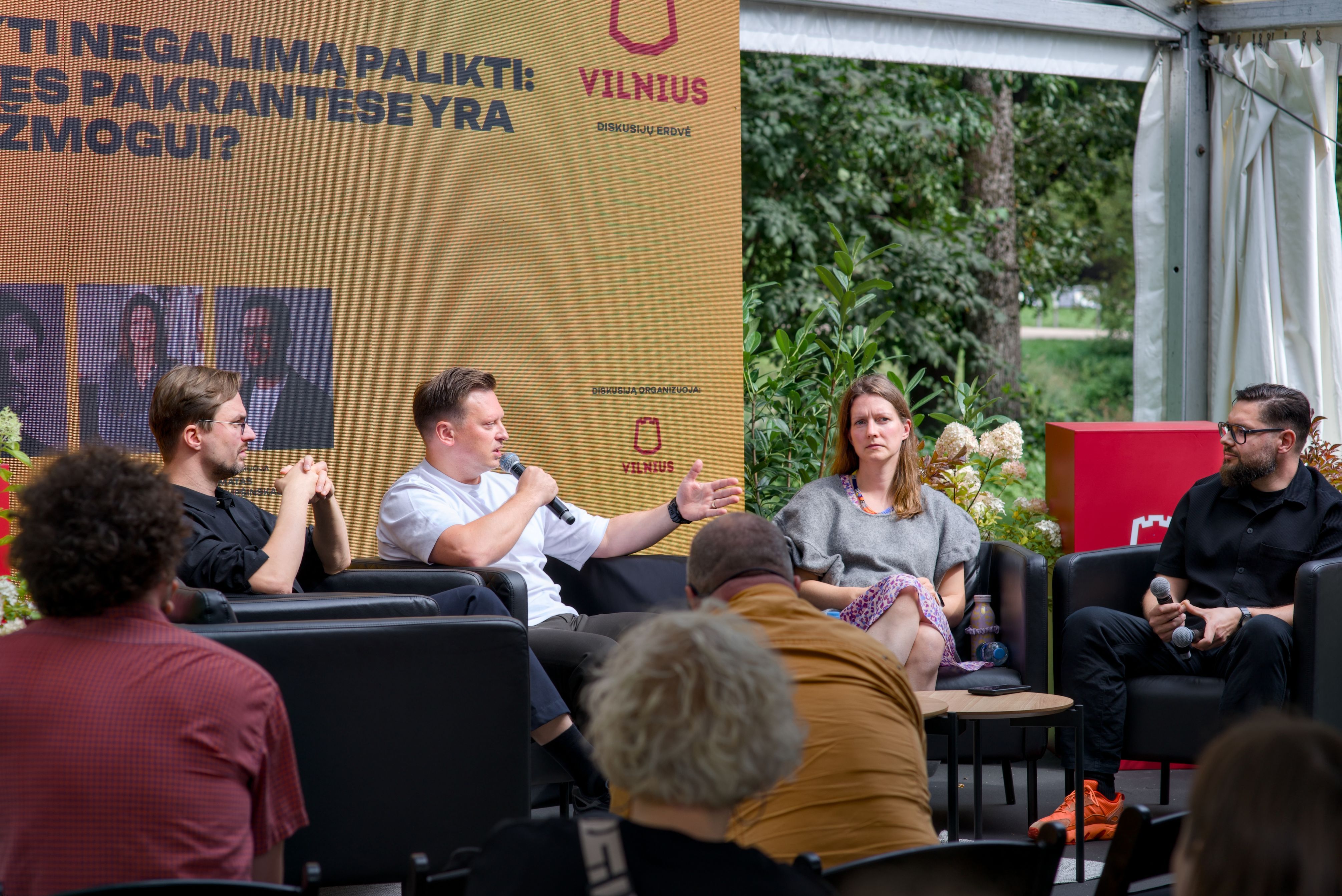 Būtent Diskusija A. Ropolas, V. Benkunskas, Ž. Šimkutė, M. Šiupšinksas