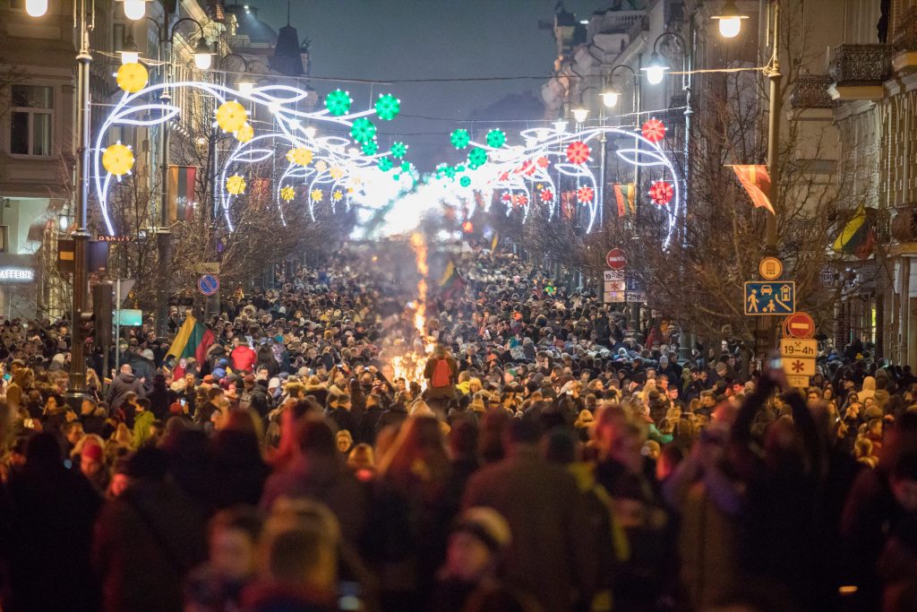 Liepsnoja 70 Laisvės laužų – partizanai dalijasi pasipriešinimo kovų ...